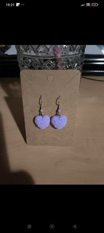 Boucles d'oreilles coeur mauve