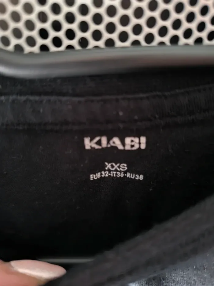 T-shirt uni noir Kiabi taille XXS - photo numéro 2
