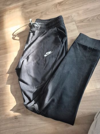 bas jogging nike