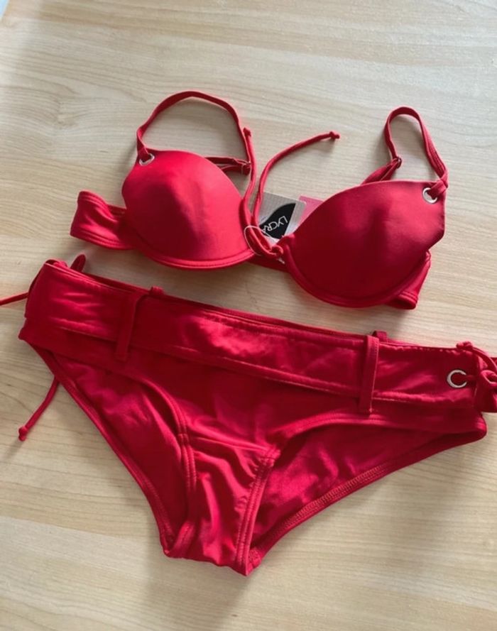 Maillot de bain, bikini soleil sucré taille S Neuf