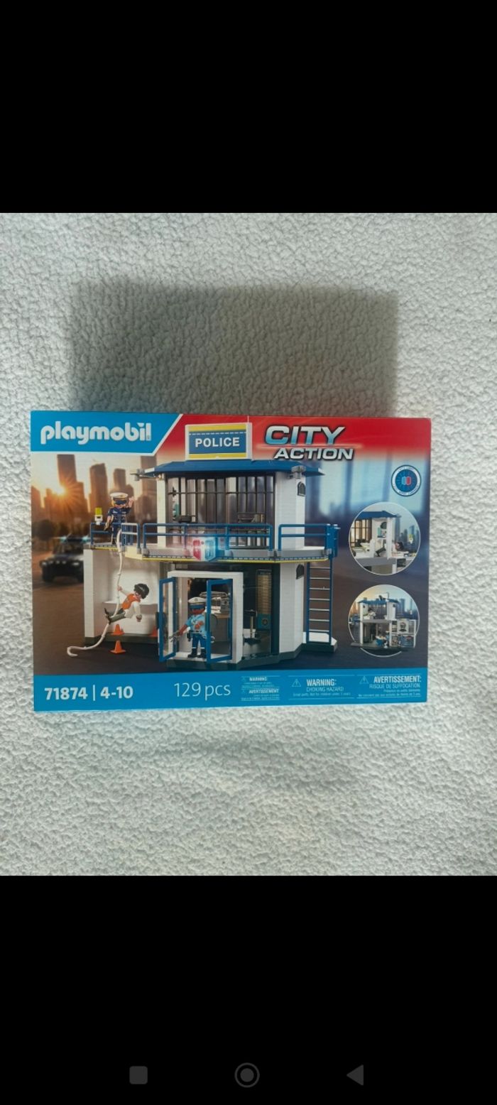 Poste de police Playmobil