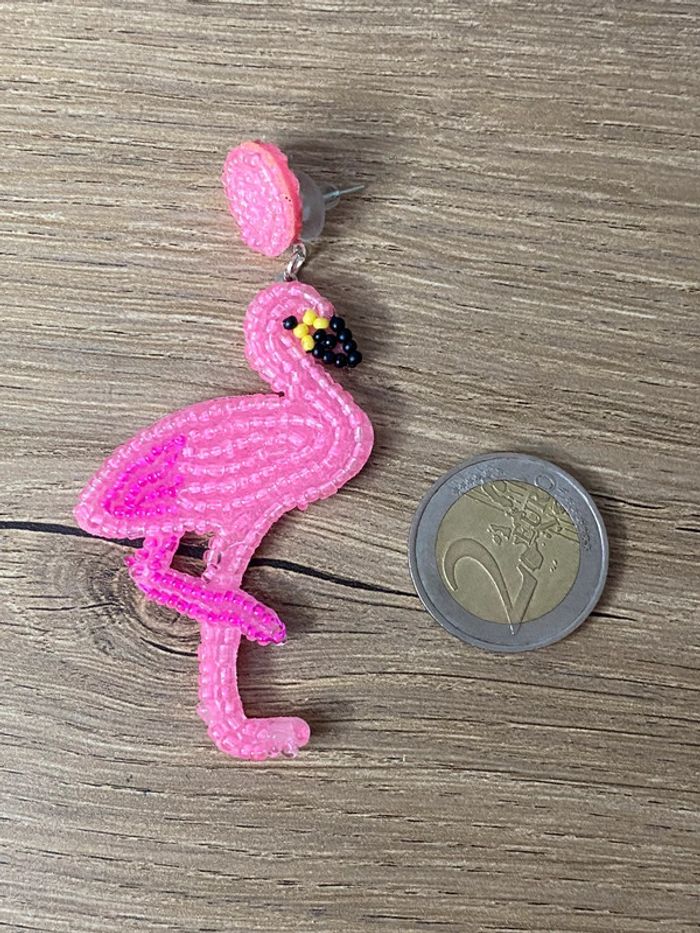 Paire de boucles d’oreille flamand roses perles - photo numéro 5
