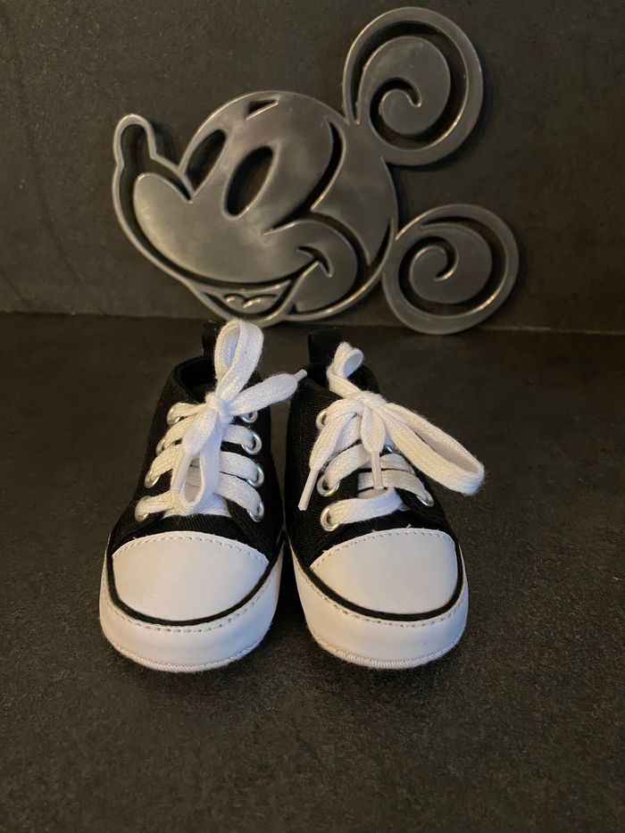 Chaussure bébé - photo numéro 2