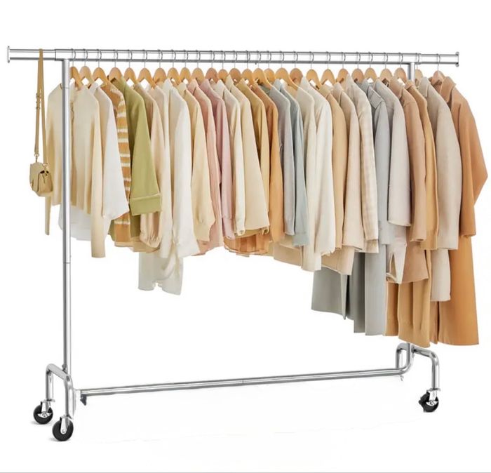 Grand Portant vêtements pro