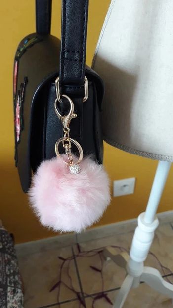 porte clé ou bijou de sac neuf