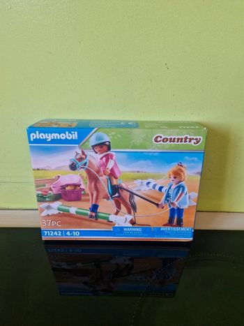 Playmobil cavalière neuf