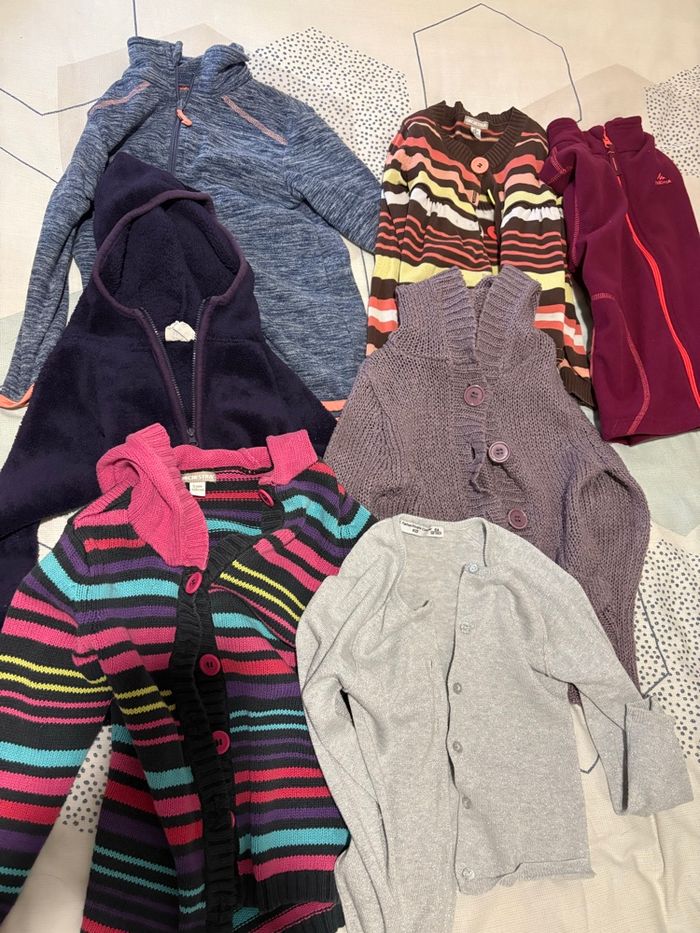 Lot vêtements filles - photo numéro 2