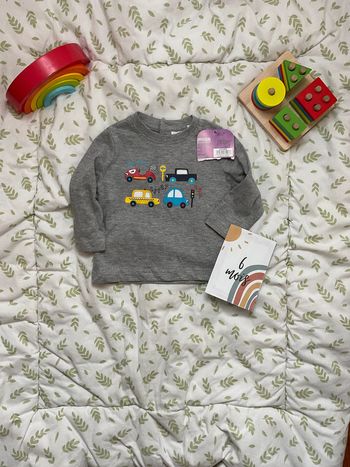 teeshirt manches longues gris dessins voitures devant 6 mois pommette