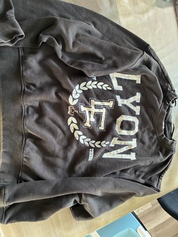 Sweat taille Xxs marque H&M