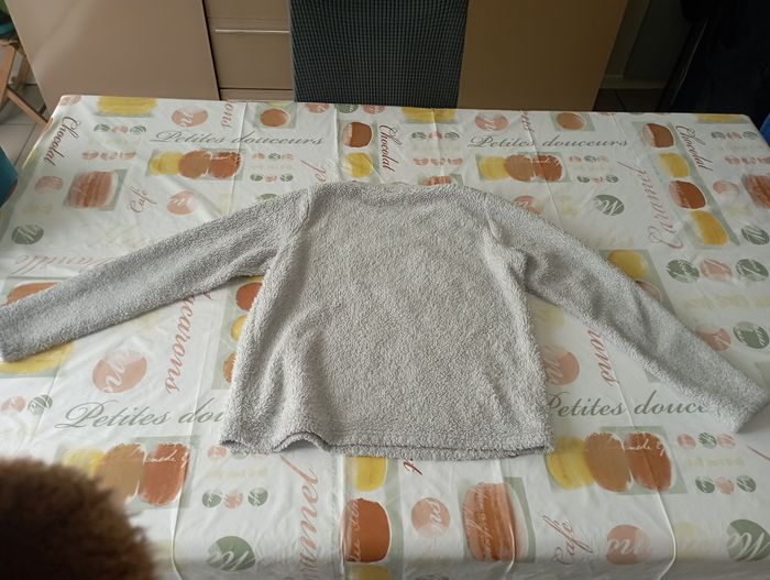 Haut de pijama hiver épais gris Gémo 14 ans 2€ - photo numéro 3