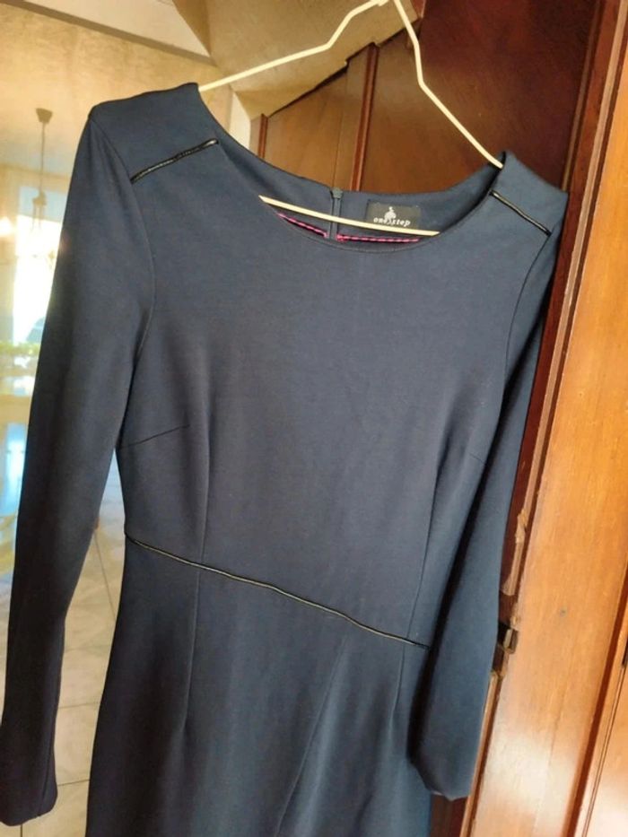 Robe droite bleue foncé col rond viscose S/36 - photo numéro 4