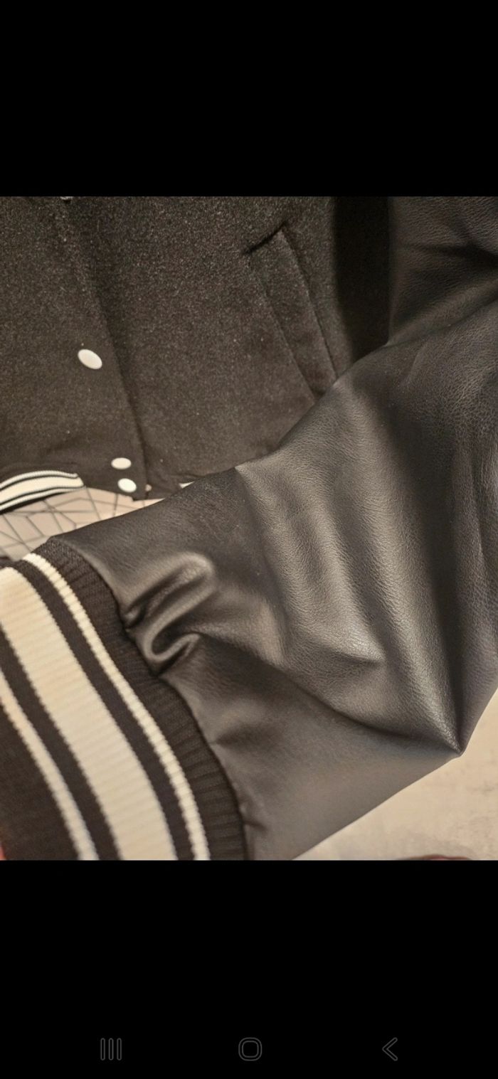 Veste teddy mercredi Wednesday - photo numéro 2