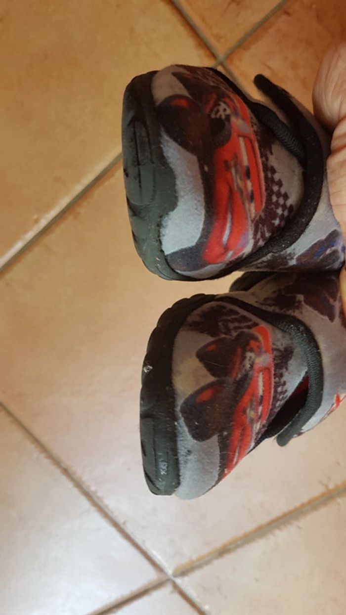 Chaussons cars taille 26 - photo numéro 3
