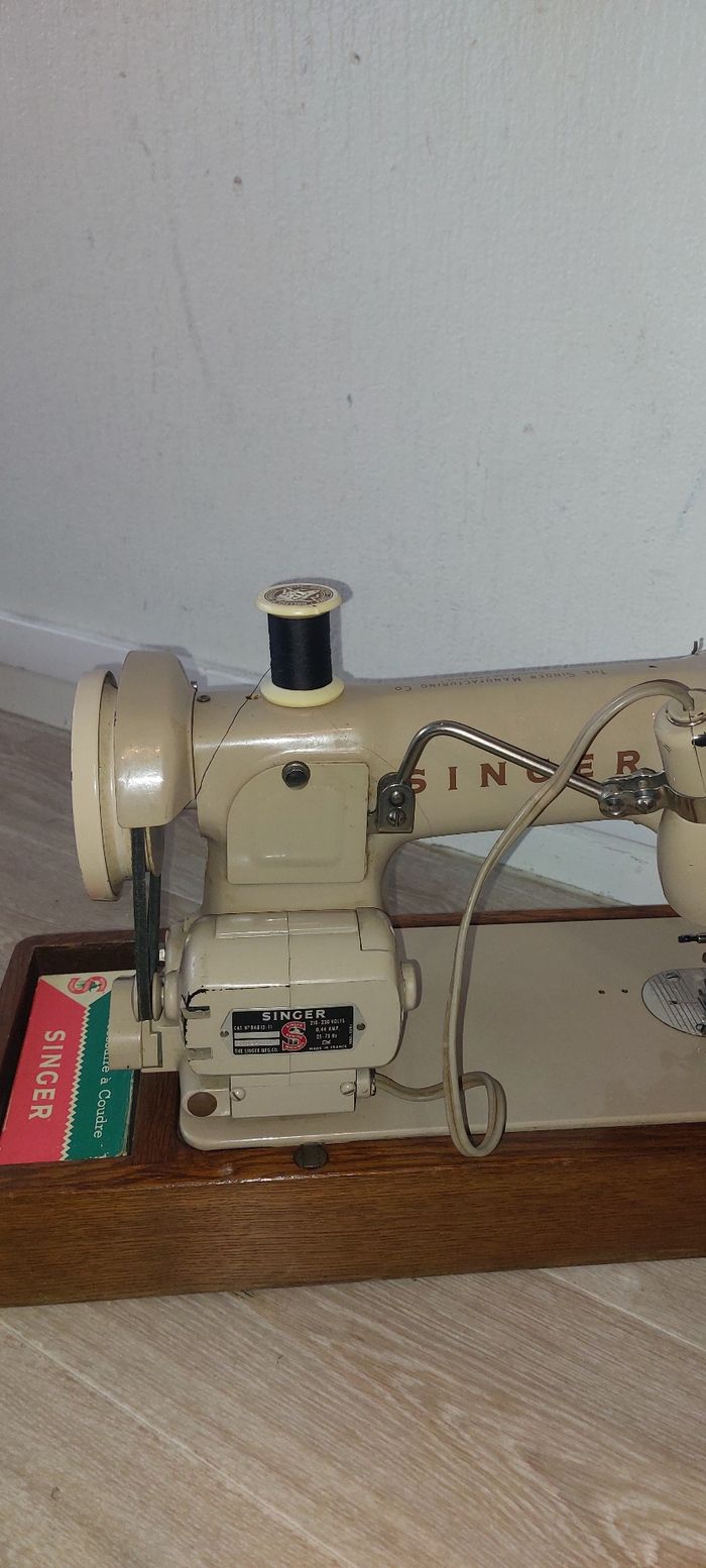 Machine à coudre singer ancienne - photo numéro 4