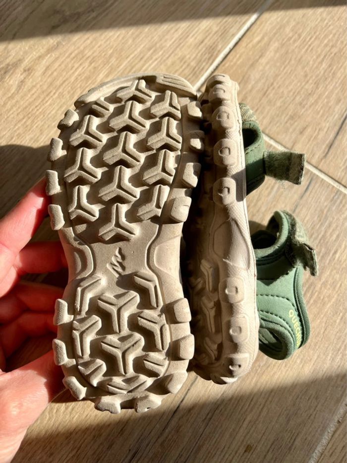 Sandales Quechua mixtes taille 26/27 - photo numéro 3