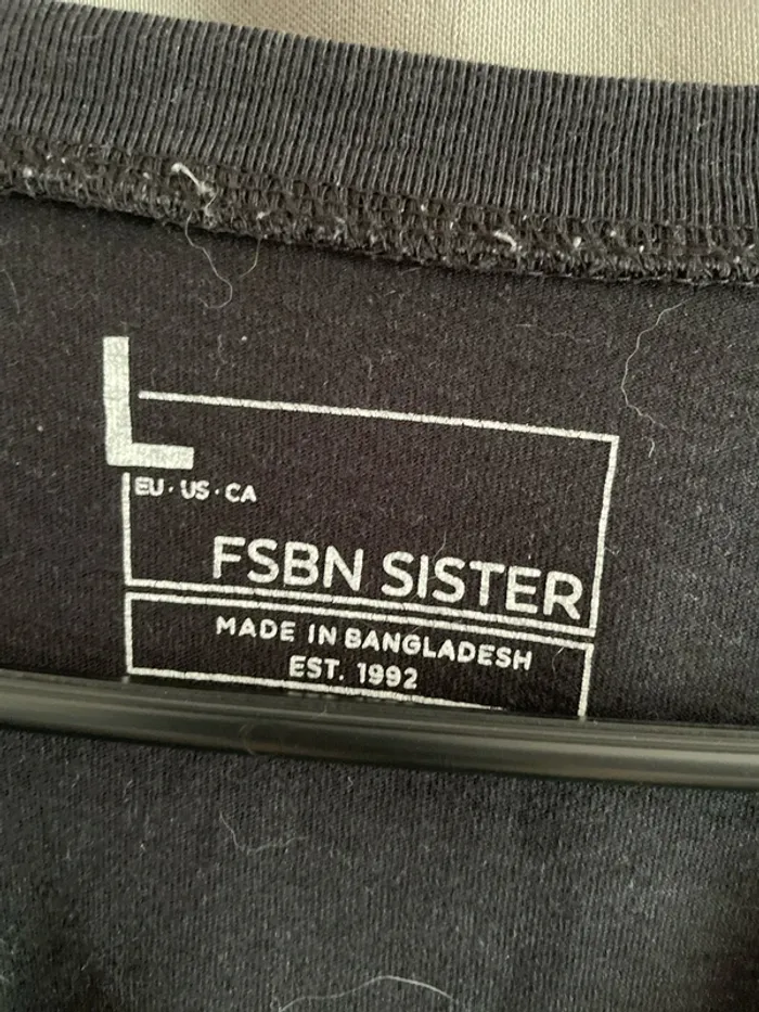 Tee shirt - photo numéro 2