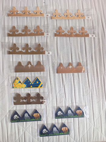 Lot de 12 couronnes des rois