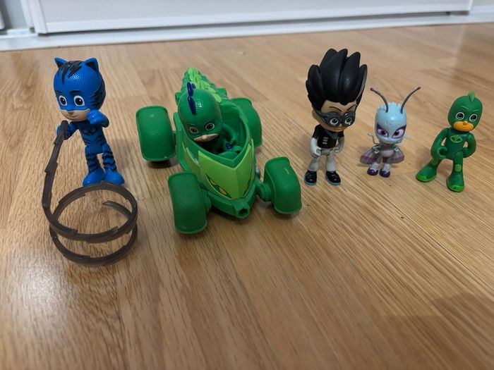 Lot figurines pyjamasques - photo numéro 2