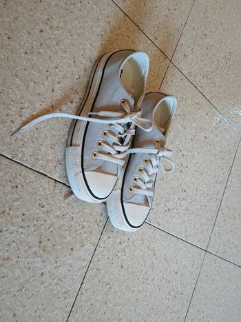 Converse cuir