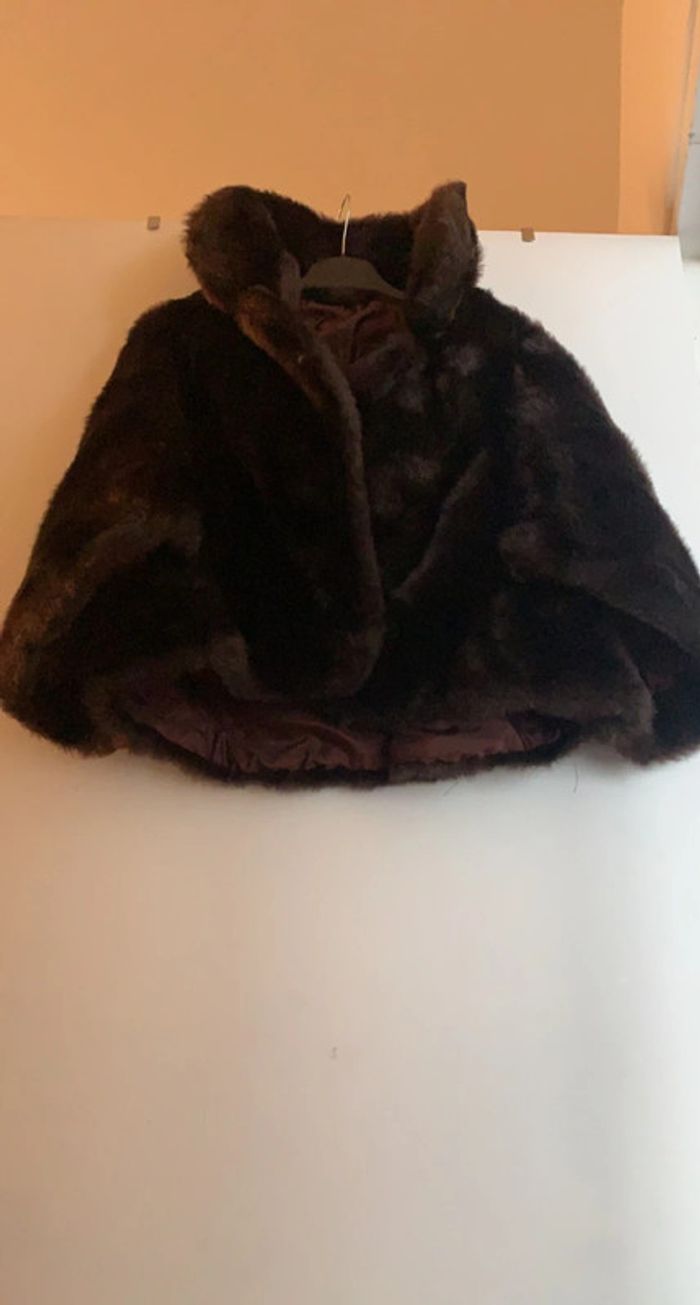 Cape fausse fourrure - photo numéro 2
