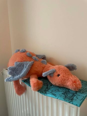 Peluche Jellycat Hugue Persimmon dragon