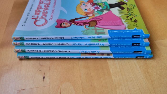 Lot Premières lectures L'apprenti chevalier : troubadour+ première mission+ à vos ordres+ tournoi - photo numéro 11