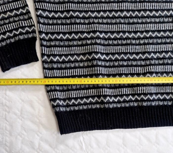 Pull en maille à motifs Noir/Gris/Blanc Vintage Taille L Homme Pull - photo numéro 5