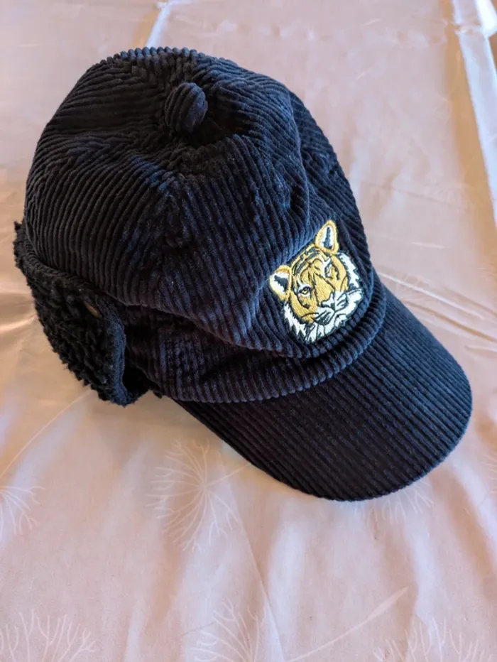 Casquette chapka velours Neuve - photo numéro 2