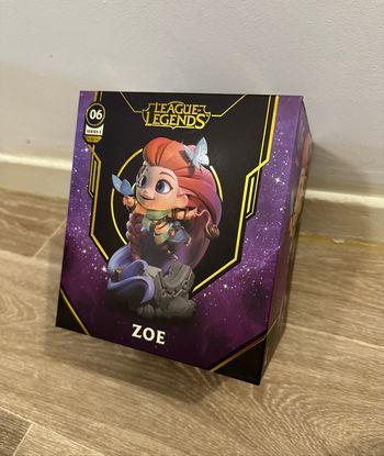 Figurine League of Legends série 3 numéro 6 « Zoé »