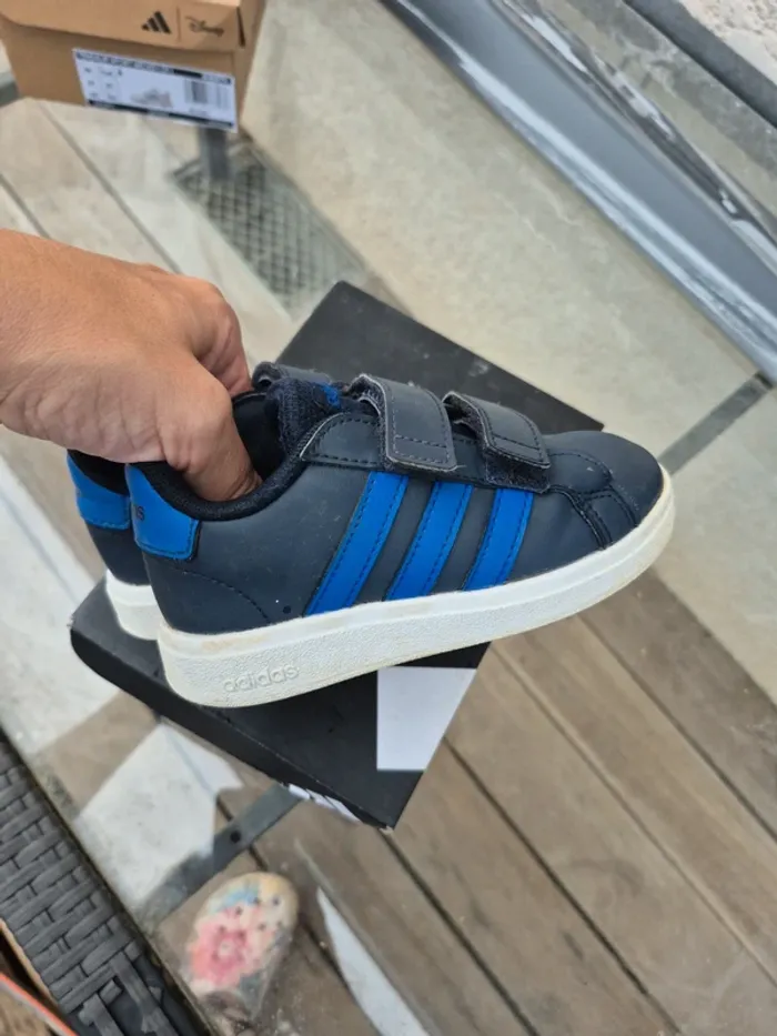 Baskets adidas - photo numéro 4