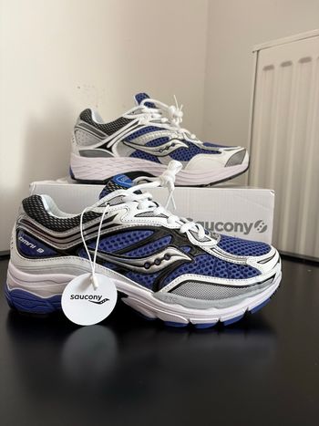Saucony pro grid omni 9