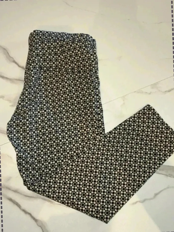 Jean blanc/noir - H&M - taille 40