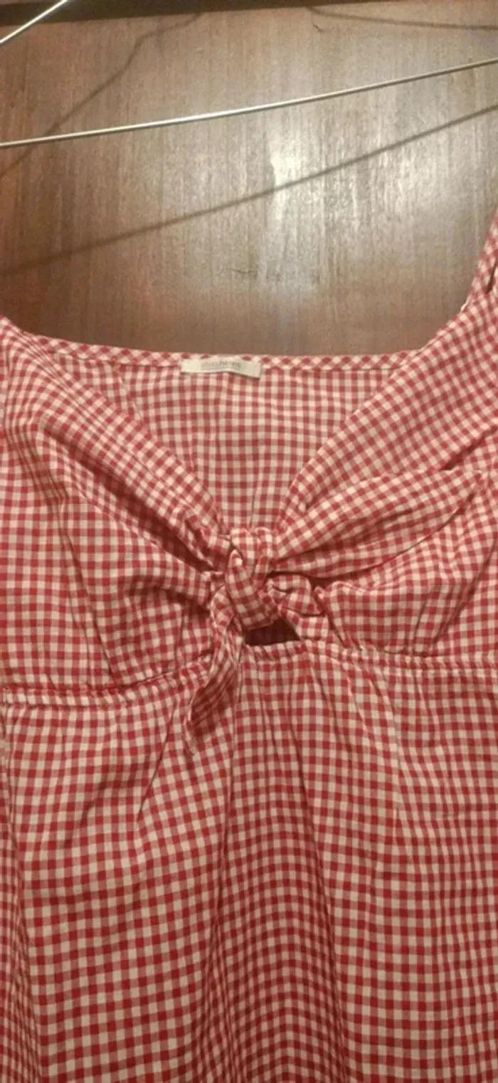 Haut rose avec noeud - photo numéro 2
