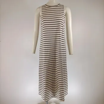 Robe longue marinière sans manches blanc et bleue marine - Taille 38 - État neuf - A134