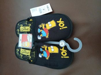 chaussons garcon Simpson 34