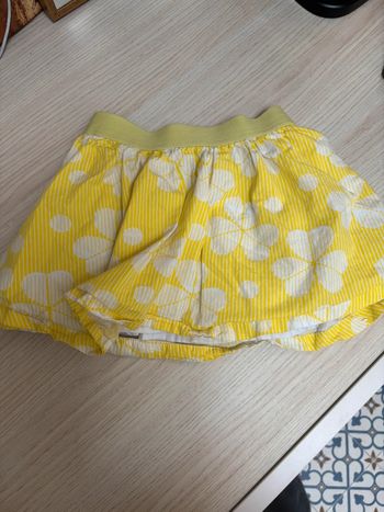 Jupe qui tourne jaune Obaibi taille 23 mois