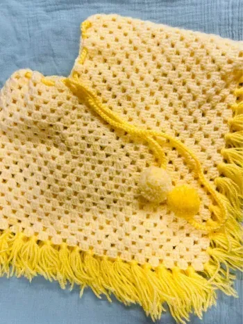 Poncho / gilet en laine 18 mois