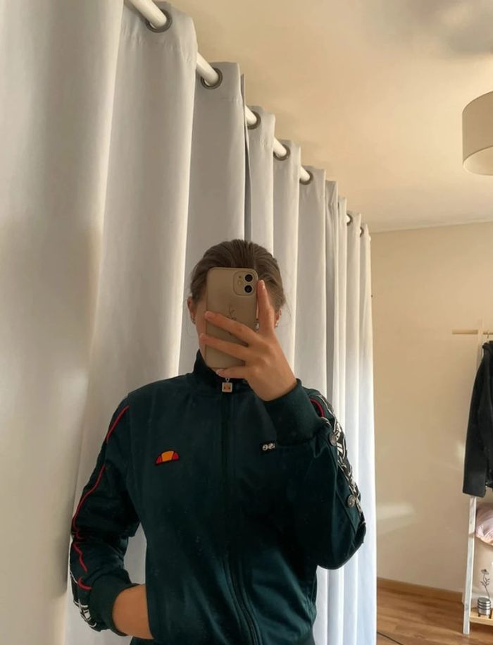 veste vert foncé ellesse femme ou mixte