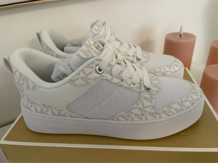 Basket Michael Kors taille 38 neuf - photo numéro 4