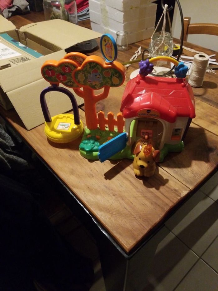 Chien et sa niche tut tut animaux - photo numéro 2