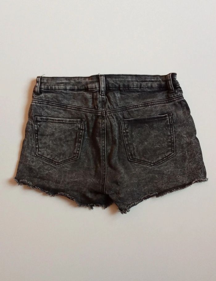 Short en jean H&M 13 ans - photo numéro 3