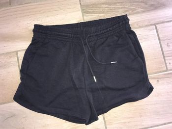Short M noir H&M