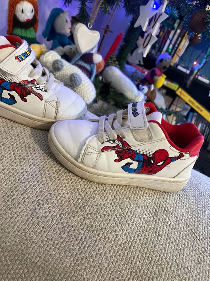 Basket Spiderman 25 - photo numéro 3