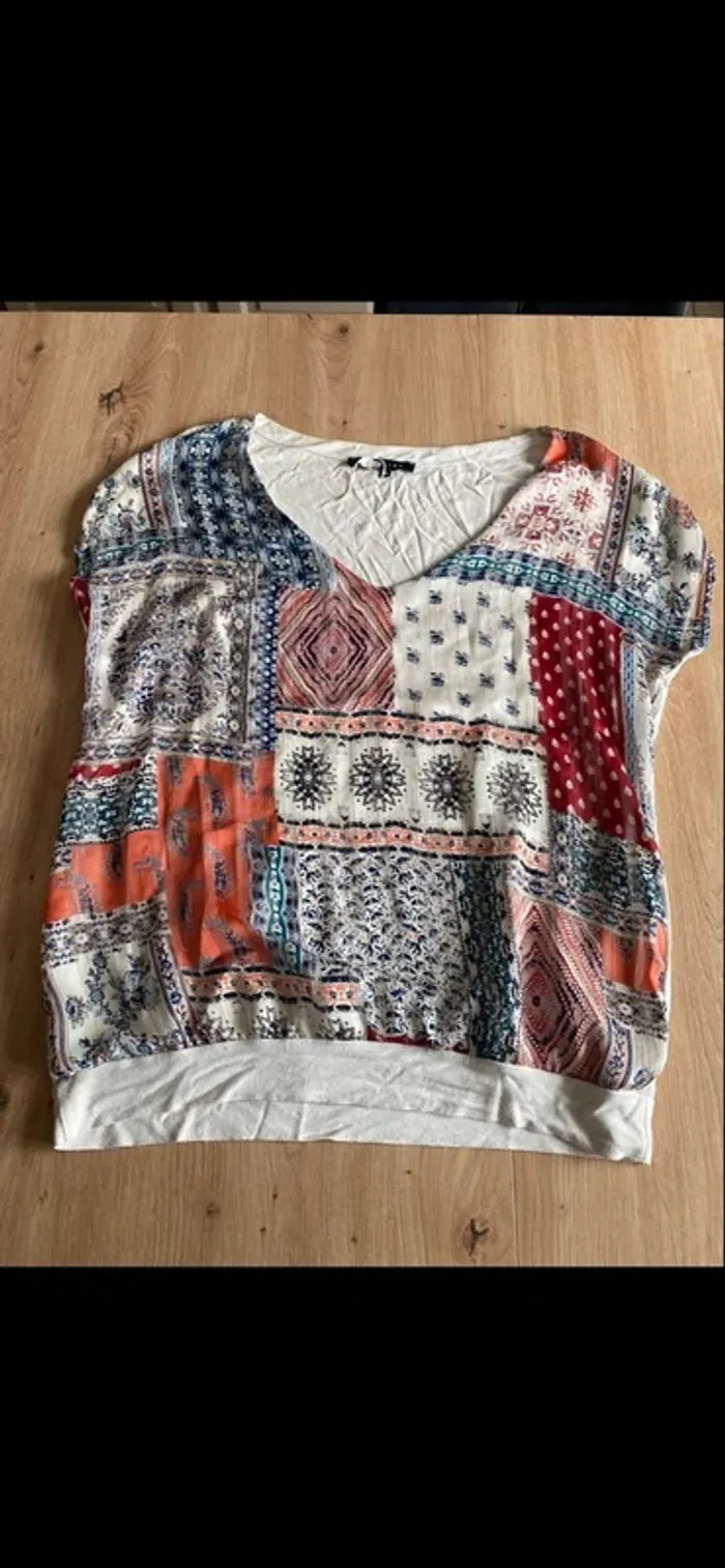 T-Shirt à Motif