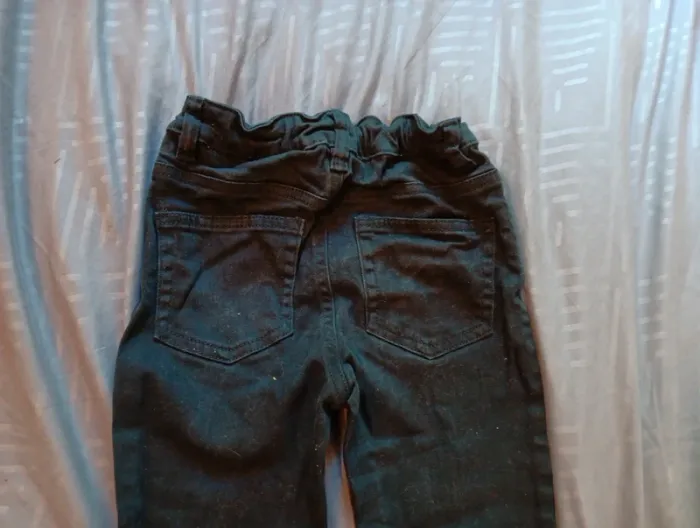Jeans noir 8 ans - photo numéro 7