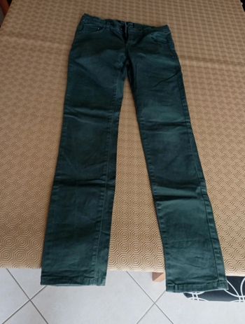 Pantalon Tiffosi taille 13-14 ans en très bon état