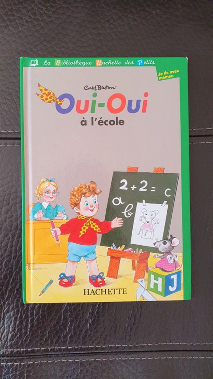 Lot livre Oui-Oui collection "je lis avec maman" - photo numéro 4