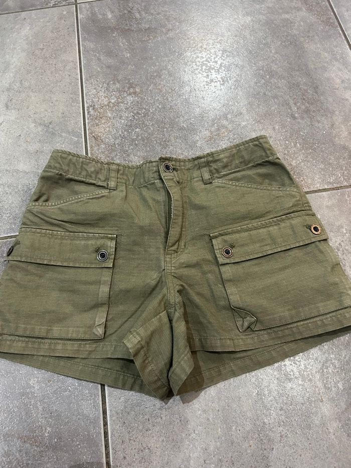 Short fille - photo numéro 6