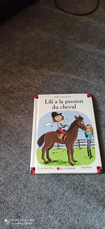 Livre Lili a la passion du cheval