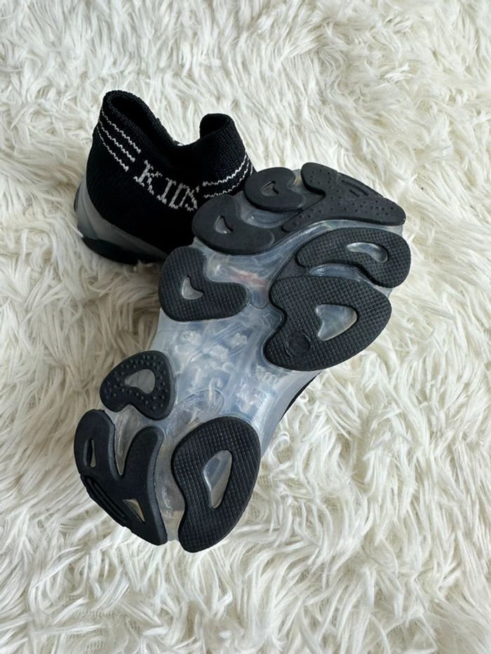 Paire de basket taille 21 Shein - photo numéro 4
